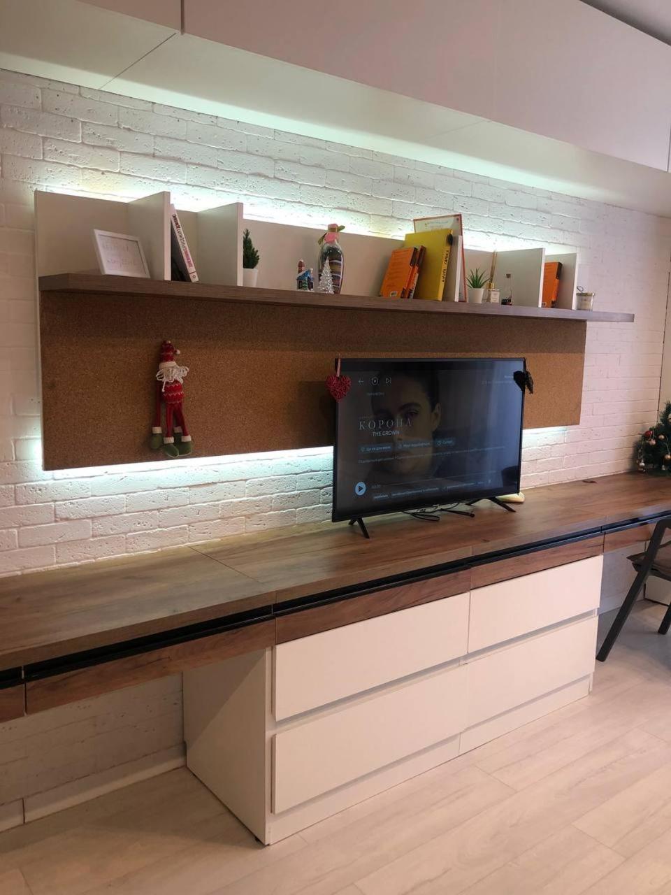 Apartment сучасна, стильна студія біля вднг