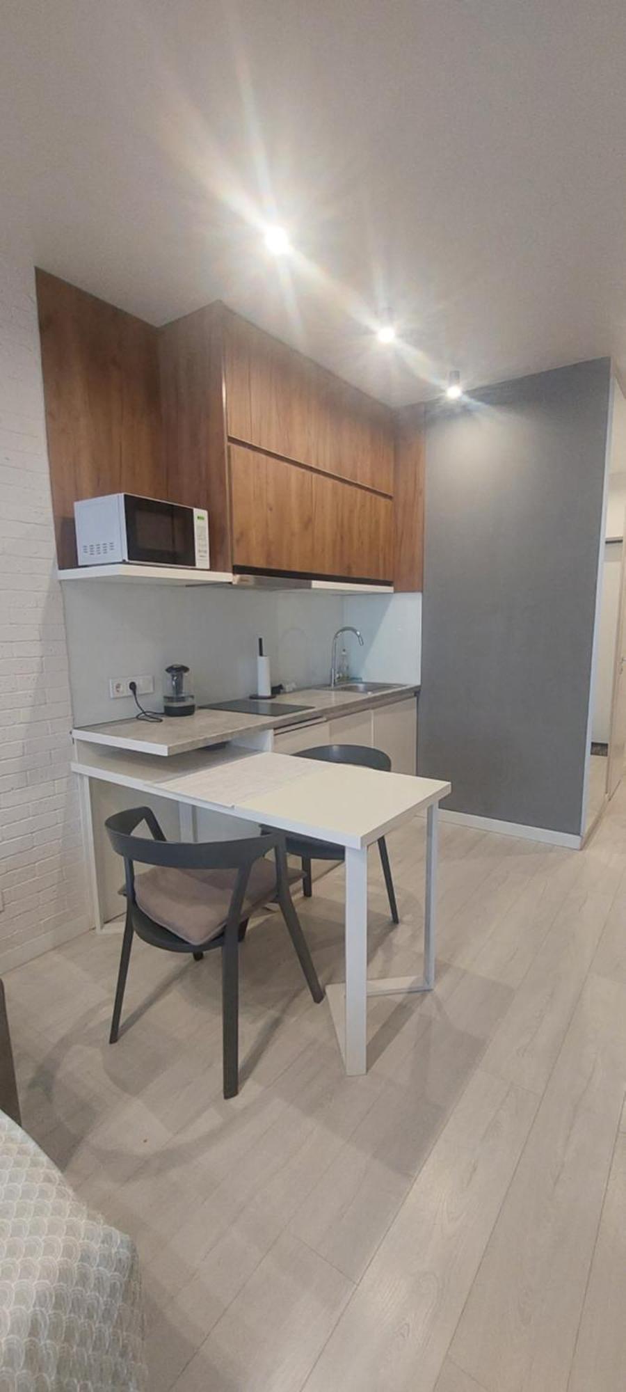 Apartment сучасна, стильна студія біля вднг *